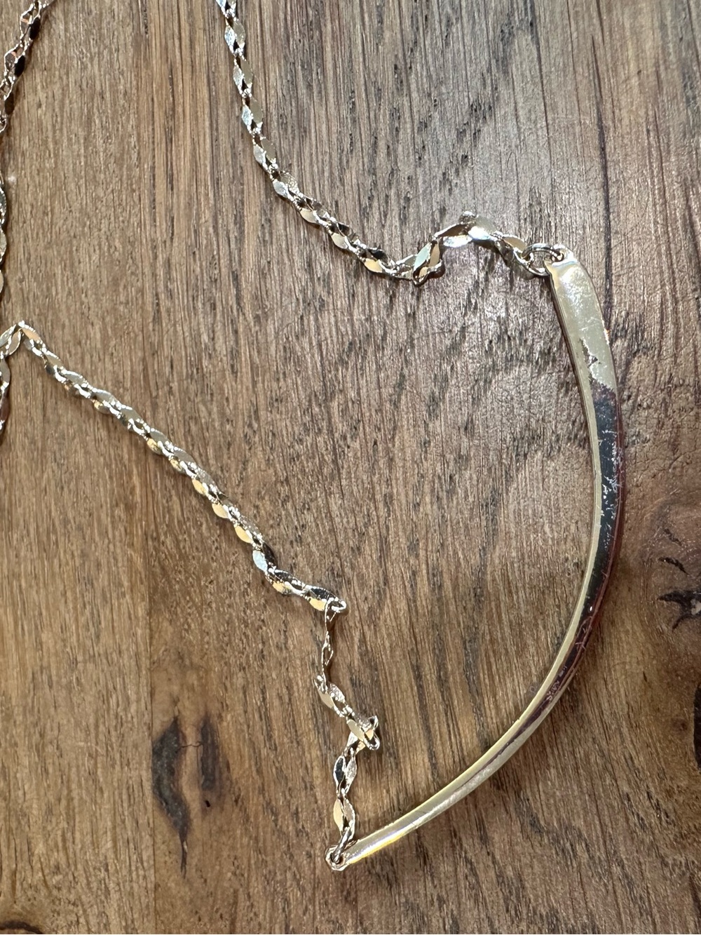 Gold-Tone Curved Bar Necklace for Women
